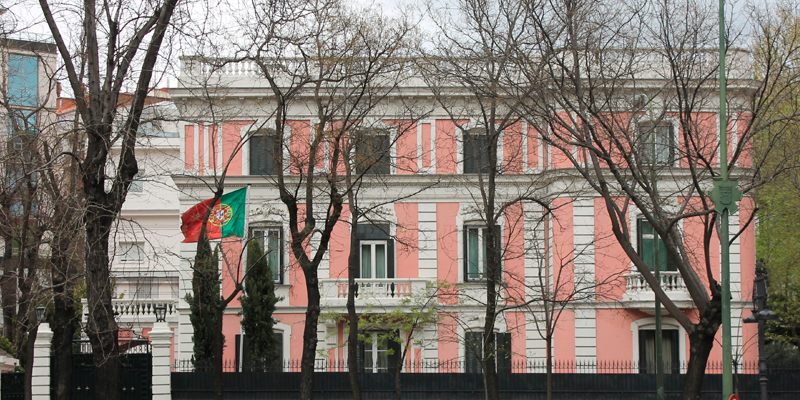 Centro de Atendimento Consular: serviço de apoio por videochamada já está disponível através do ePortugal